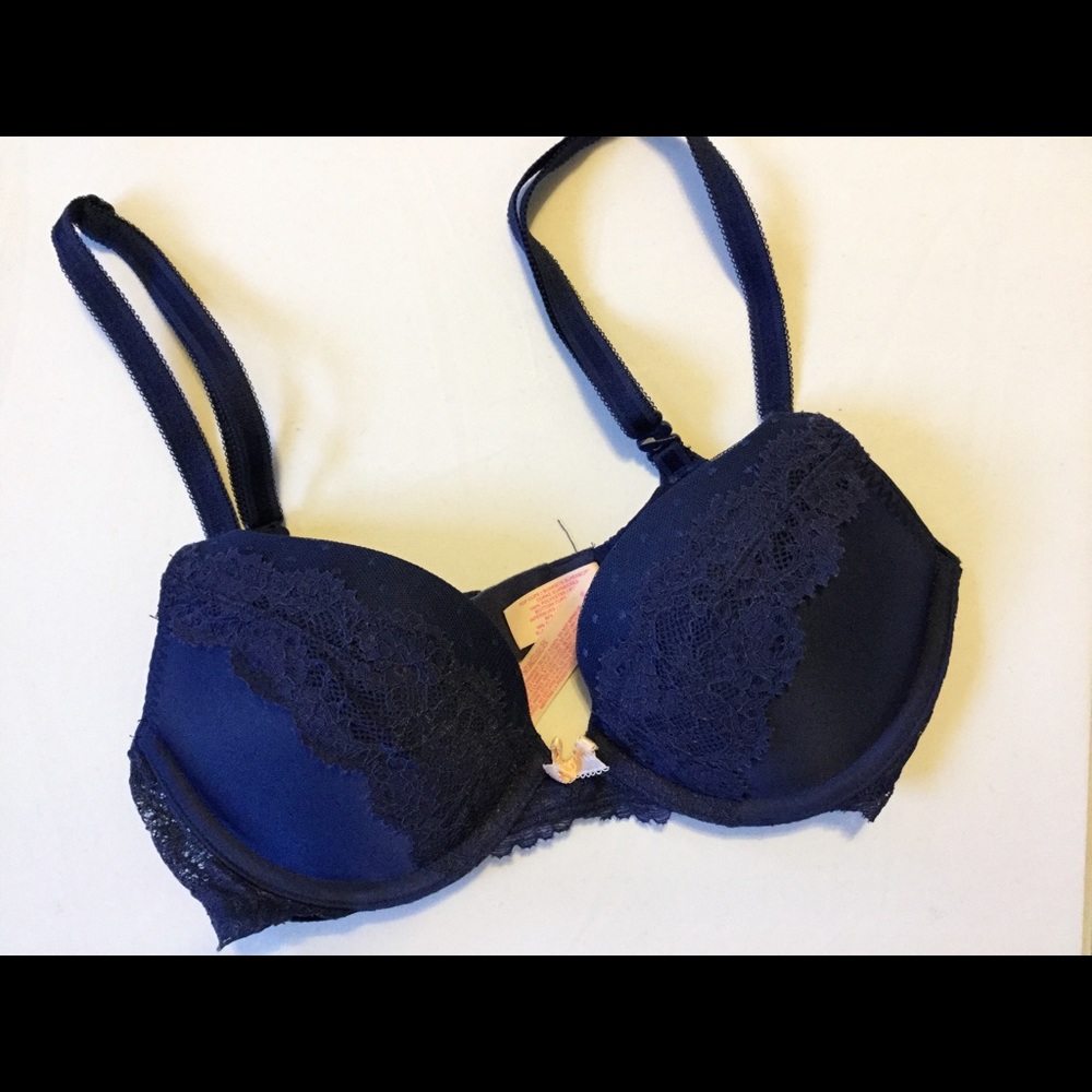 Victoria’s Secret Dream Angels push up bra